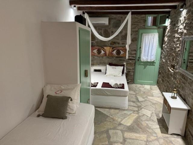 Aegean Living Stone House Holiday home Agios Romanos